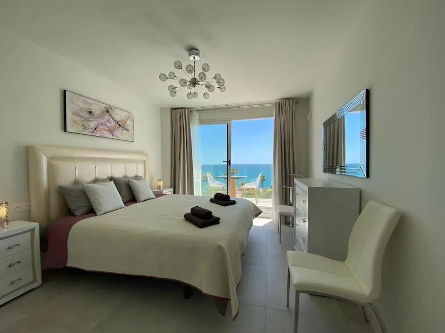 Deluxe Sea View Apartment With A Swimming Pool Benalmadena